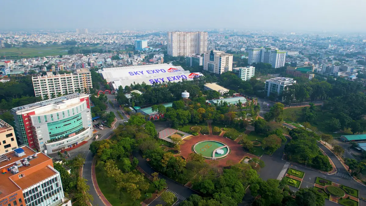 sky expo center 5